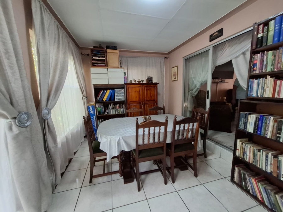 4 Bedroom Property for Sale in Safari Gardens North West